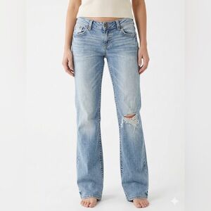 BKE Kate Bootcut Jeans Light Wash Distressed Size 32 x 37.5 Extra Long